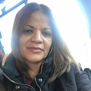 Meet your Posher, Digna